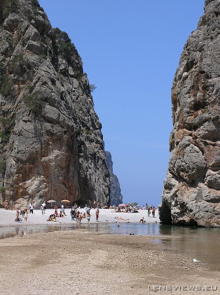 P7031602 OLYMPUS DIGITAL CAMERA         